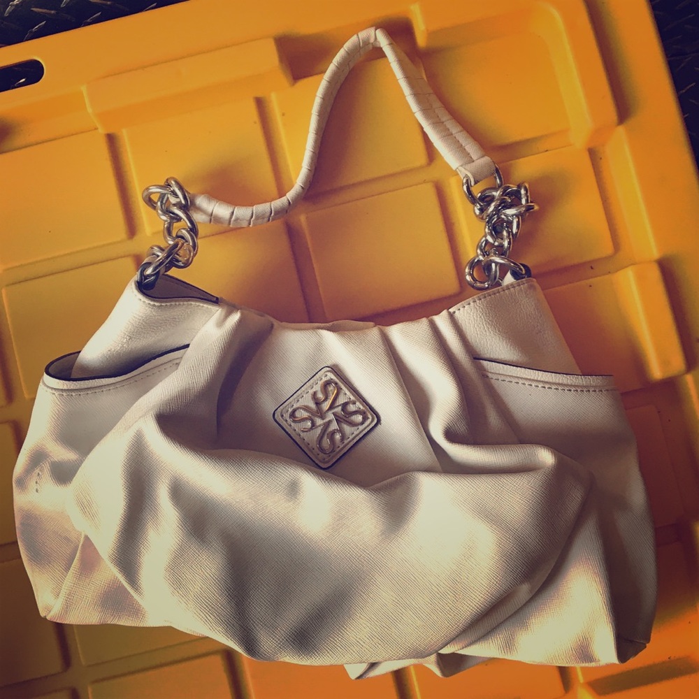 Vera wang white purse